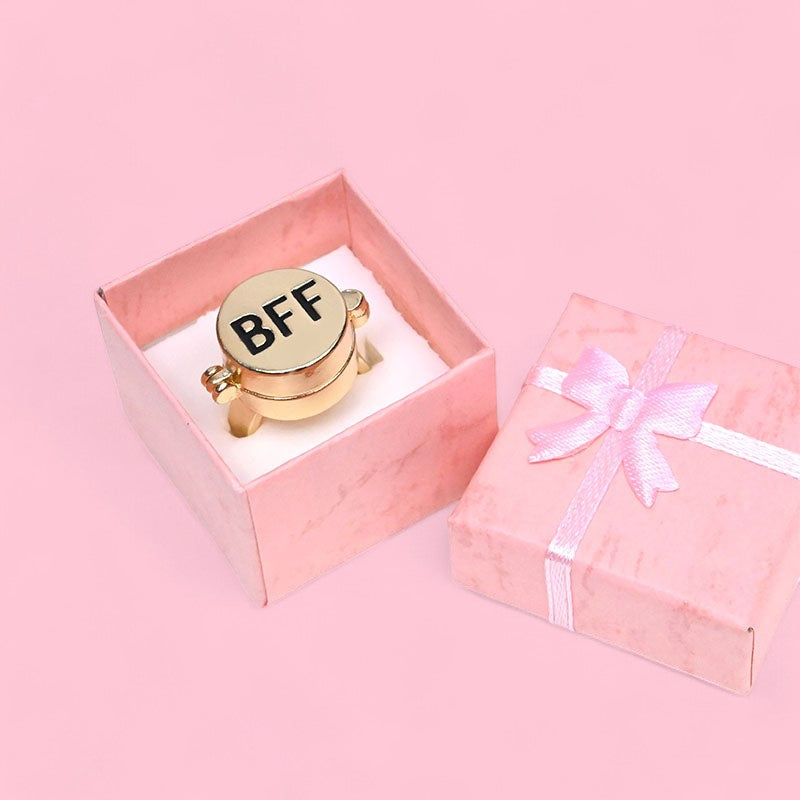 Miniscrapbook® BFF Ring