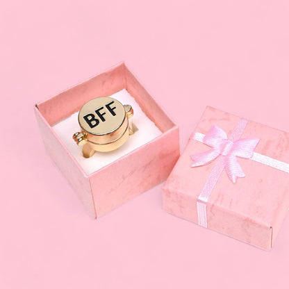 Miniscrapbook® BFF Ring