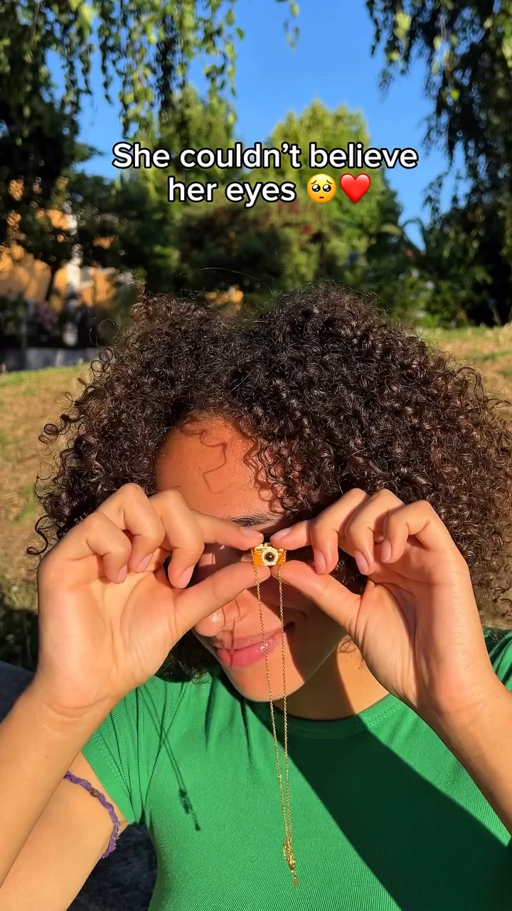 <h1>WHY 70,000+ CUSTOMERS CALL THIS  'MORE THAN JUST A NECKLACE'</h1>